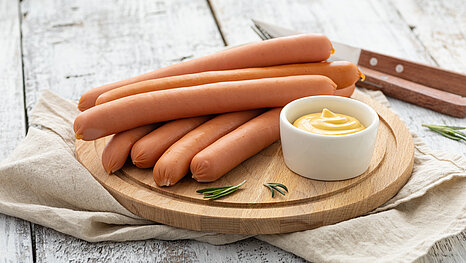 Virsli és rúdáru gyártás – pározás, füstölés, töltés és adagolás a Project Food gépeivel Virsli és rúdáru gyártás – pározás, füstölés, töltés és adagolás a Project Food gépeivel